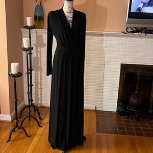 🌺Final Price🌺Fashion Nova Black Spree Maxi Dress